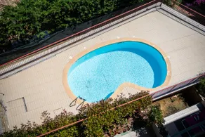 Sea view, Swimming pool, Garage, Wi-Fi - Image 4