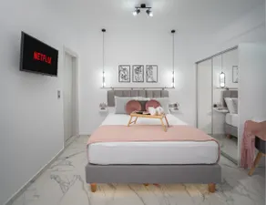 Asiklari's Project ApARTment - Image 2