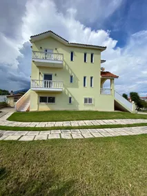 Helen's Seaside Apartment - Image 2