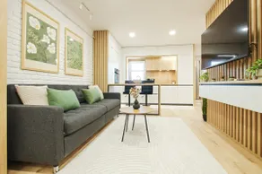 Designers Apartment - Chic Choice For The Stay - Image 2