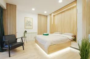Designers Apartment - Chic Choice For The Stay - Image 5