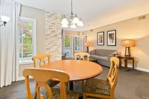 Gym+Pool+PetFriendly+KingBeds - Image 5