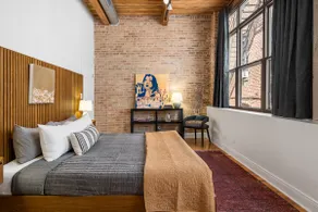 The Mercer - West Loop/Fulton Market Designer Flat - Image 3