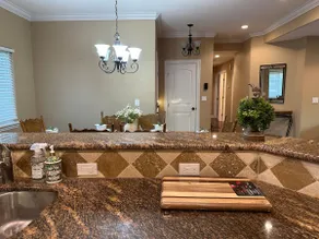 Delightful and beautiful home - Image 5