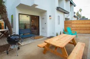 Modern 2BD Home Downtown SB with AC! - Image 5
