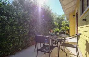 Cute 1BD House - Walk Downtown! - Image 3