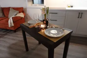 Guests praise:Spotlessly Clean, SelfCheck-In, WiFi - Image 2