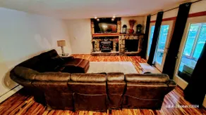 Happy Hideaway@Lake Winni beach-Bank NH Pavillion! - Image 2
