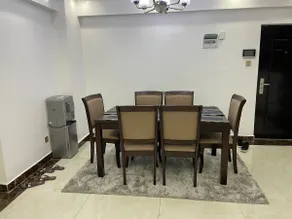 Stylish 3 Bedroom Apartments FOR RENT - Image 2