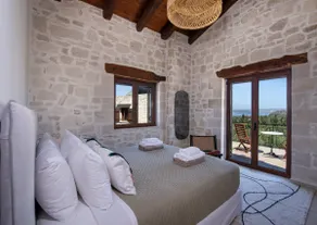Villa ThePines-Jaccuzi-Pool-Nearby beach By Helian - Image 5