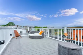 Modern East Boston 2 Bed 2 Bath - Image 2