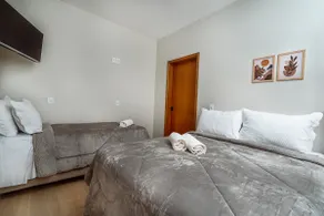 Pousada Canto da Montanha, Family Room with Balcony - Image 5