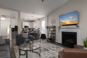 High Point's Gem! Group Friendly! Five Bedrooms! - Image 2