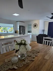 The Homestead - Sleeps 8, Pet on approval - Image 4