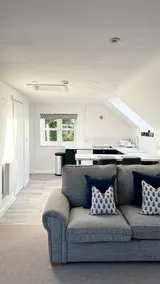Private Studio Annex in Idyllic Country Setting - Image 2