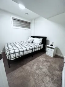 Cozy private suite - 12 minutes from the airport - Image 4