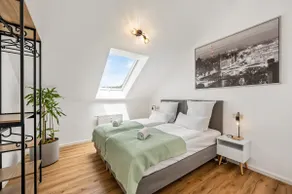 5-room apartment | 2 bathrooms & free parking - Image 4