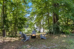 Cottage in the Cove Lake Hartwell Lots of Parking - Image 3
