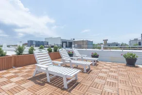 ”The Hamilton” at Silver Beach - Image 3