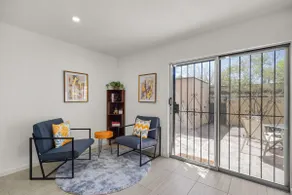 Casa Noble Retreat - Entire Home King/Office - Image 2