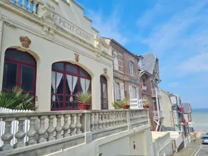 Unique loft for 6 guests – Terrace with sea view - Image 2