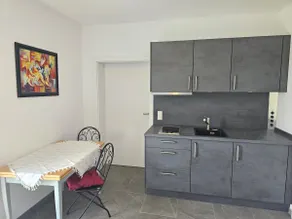 1-room accommodation surrounded by greenery - Image 2