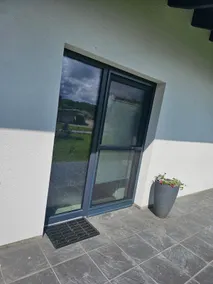 1-room accommodation surrounded by greenery - Image 4