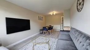 Canal view 2BD flat - Regents Park! - Image 2