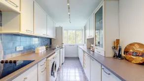 Canal view 2BD flat - Regents Park! - Image 5
