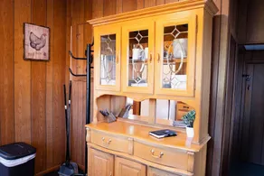 The Getaway-3 Bed, 2 Bath, King Bed. Sleeps 6-10 - Image 4