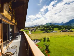 Hidden Retreats Alpine Edge - Image 3
