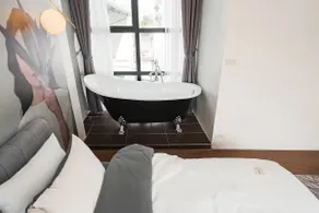 Lumo RoomxBalcony/Bathtub/NetflixTV/Wahser-Dryer 5 - Image 4