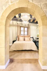 Plaza Mayor, Apartment reserve five star - Image 4