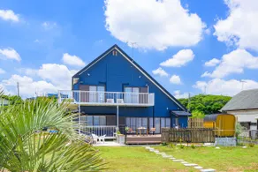Sleeps 20 people! Villa with a sea breeze feel / large sauna / basketball court / BBQ / just a short walk to the sea / Z001 - Image 2