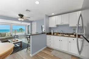 Honeymoon Suite on Casey Key - Image 4