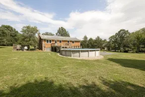 Family Retreat with NEW POOL - Durham Upstairs Unit - Image 3