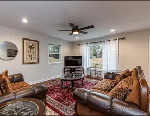 Family Retreat with NEW POOL - Durham Upstairs Unit - Image 4
