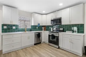 Spacious Escondido Retreat - Image 5
