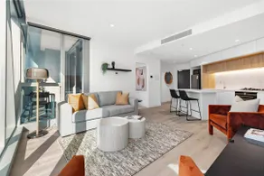 Opulent Suite at Westside Place - Image 2