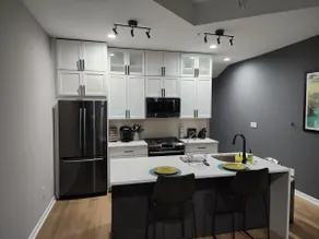 Modern Quaint Abode - Image 3