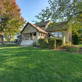 Lakefront Hot Tub-Fishing-Kayak & Pool Table Suite - Image 5