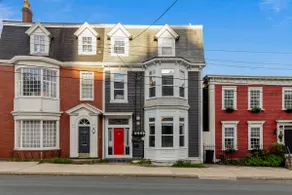 Private Keyless Entry | Sealy Queen | WalkScore 99 - Image 2