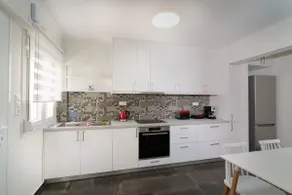 Luxury apartment in Chios 1 - Image 4