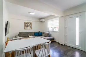 Luxury apartment in Chios 1 - Image 3