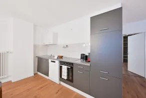 Chic and Spacious 2-Room Apt in Wuppertal Center - Image 5