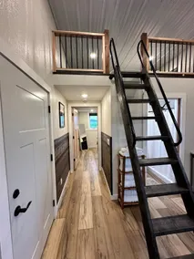 Suite 619 - Image 2