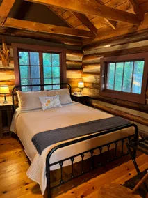 Charmante und abgelegene Berghütte für Paare nahe Eureka Springs - Image 2