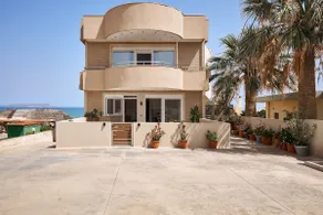 Niki Seaview Haven - Image 2