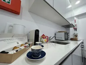 Aunt Julia's House - Image 4