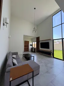 Residence with a pool in Oaxtepec - Image 4